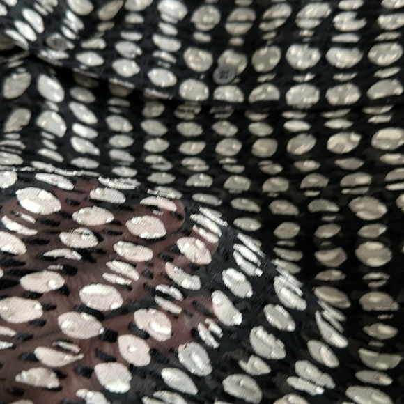 Theory Oversized Silk Cutout Button Down L - Picture 7 of 7